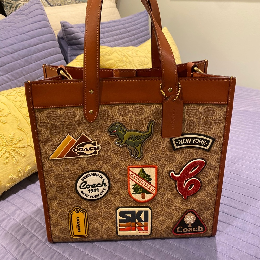 EUC, Coach Leather Field Tote